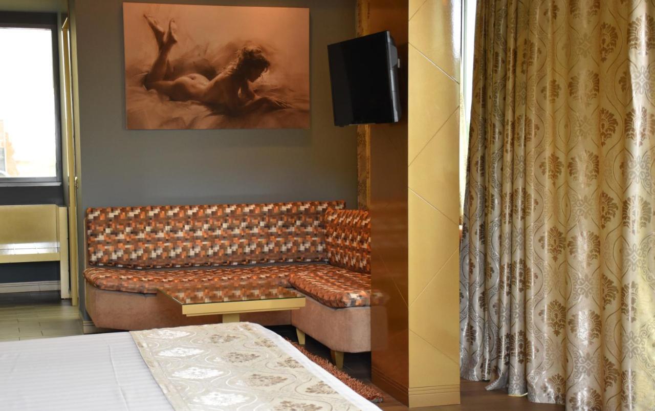 New W Hotel Tiranë Luaran gambar